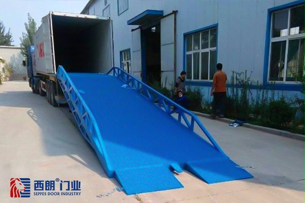 成人高清视频在线观看 浦东新区卸货专用电动登车桥